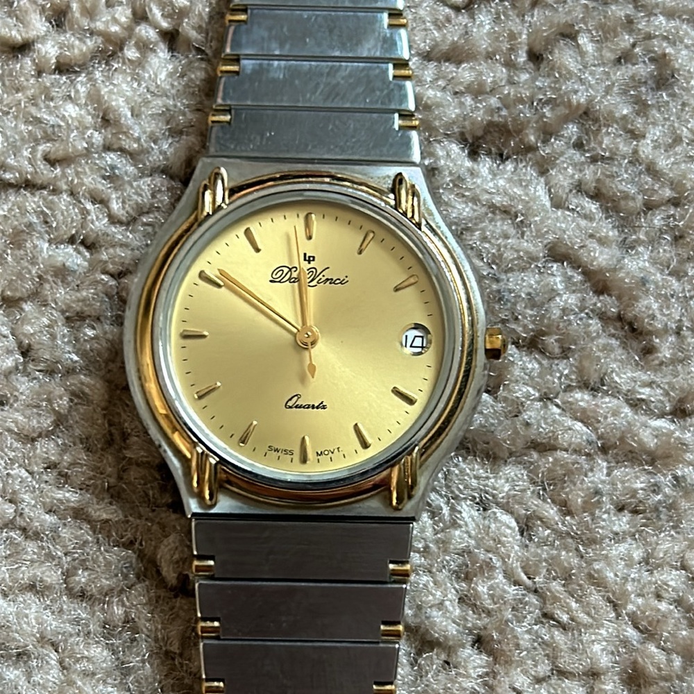 Lucien Piccard Da Vinci women’s vintage‎ two tone bracelet watch one size